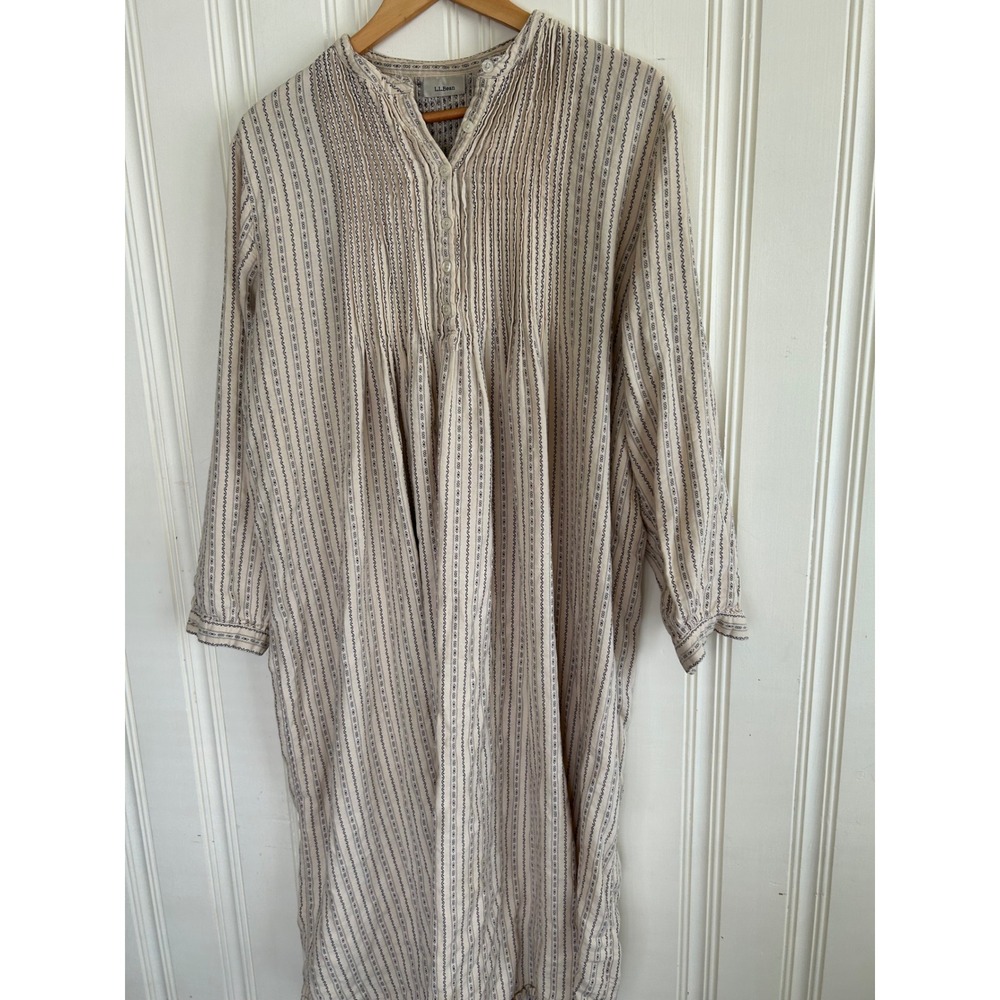 LL Bean Womens Cream Striped Pintuck Cotton Long Sleeve Nightgown Size M